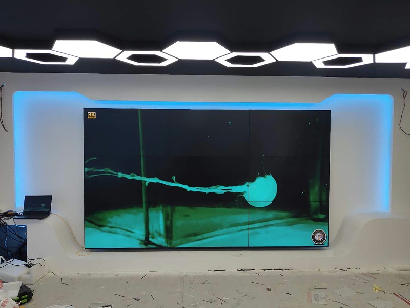 中億睿液晶拼接屏助力廣州設計之都黃邊村村屬權(quán)益地快開發(fā)項目