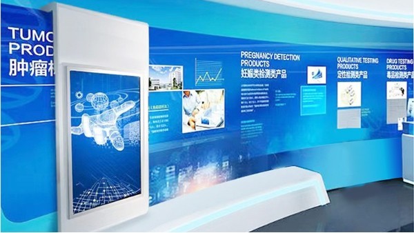 互動滑軌顯示屏與大數(shù)據(jù)的深度整合能給我們帶來什么？